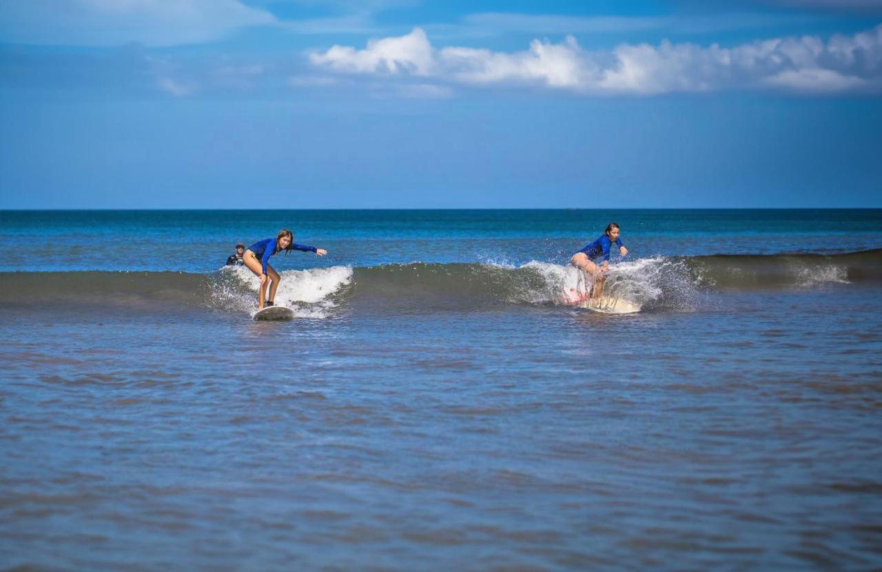 Hotel Surf Ranch Tamarindo Exterior foto