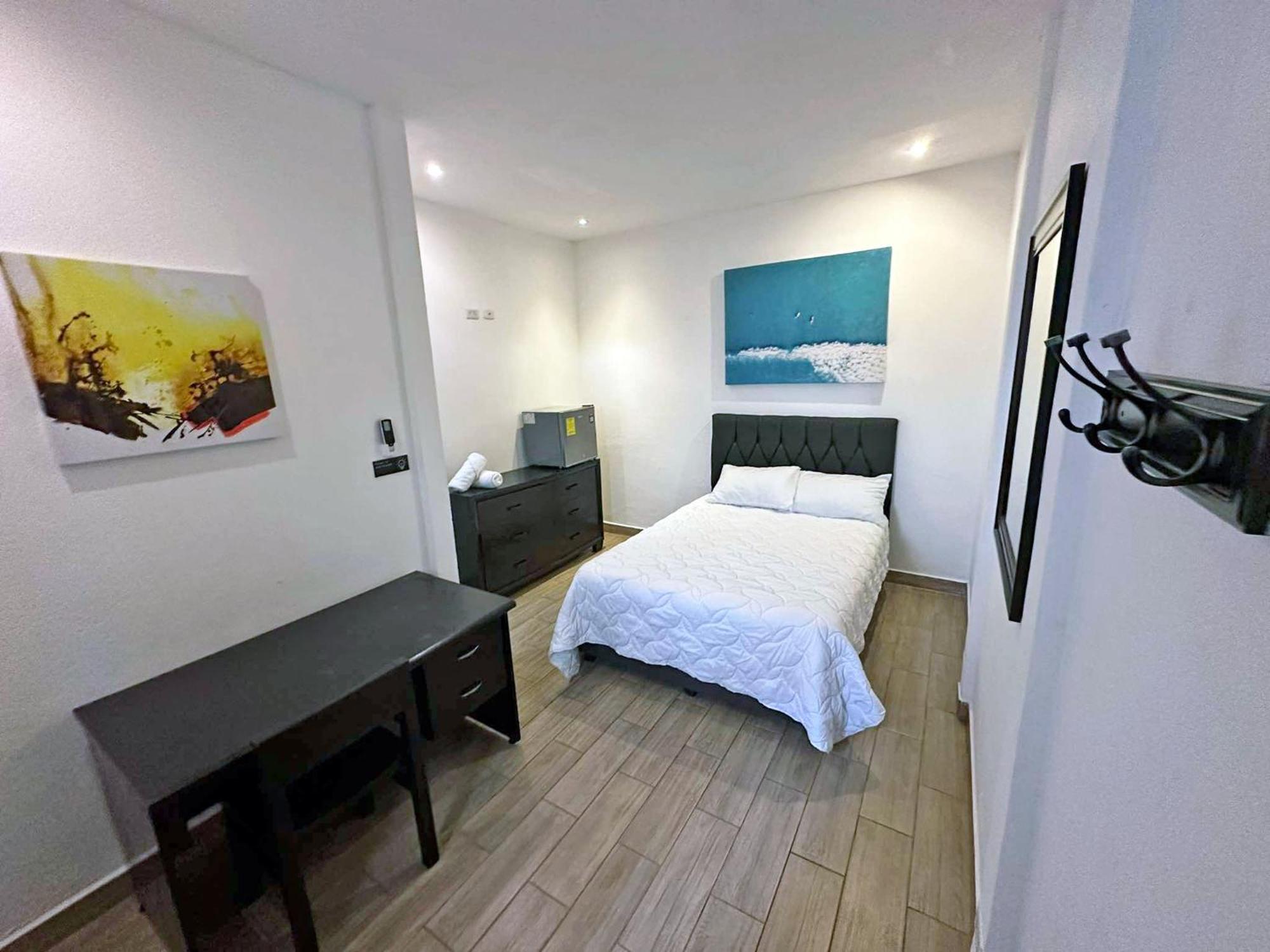 Hotel Surf Ranch Tamarindo Exterior foto