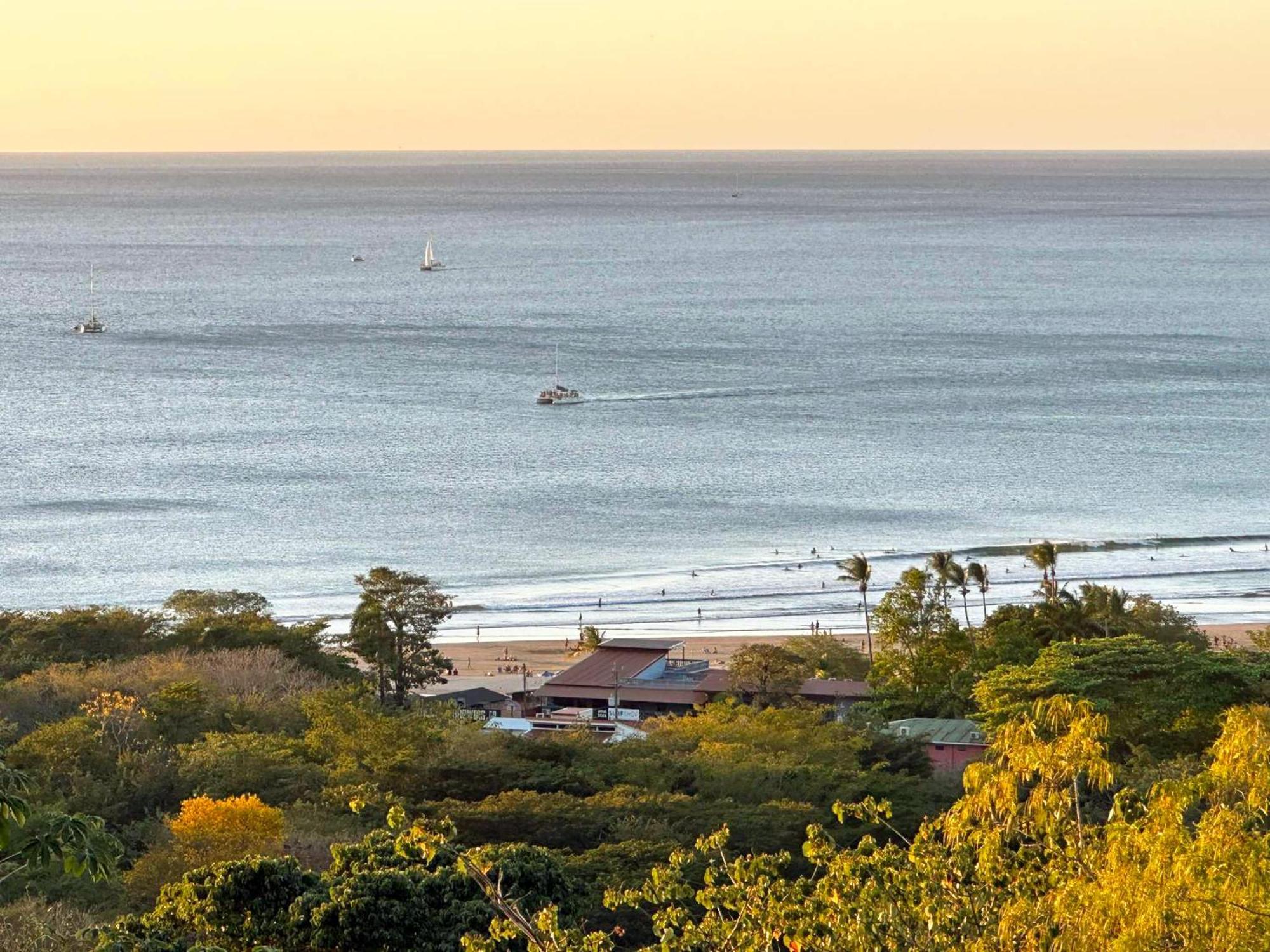 Hotel Surf Ranch Tamarindo Exterior foto